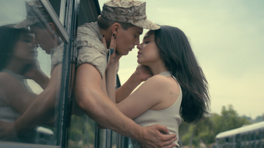 Watch Purple Hearts | Netflix Official Site