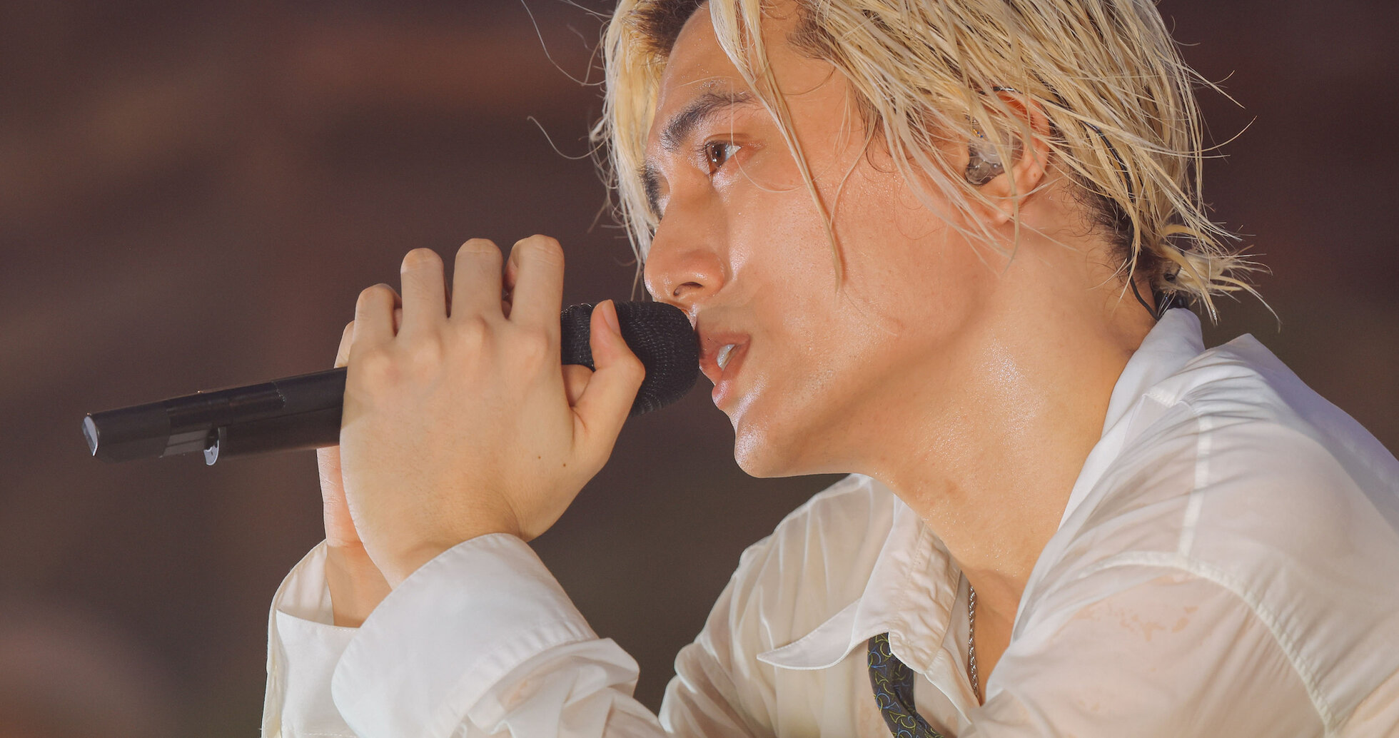 Watch Fujii Kaze Stadium Live “Feelin' Good” | Netflix